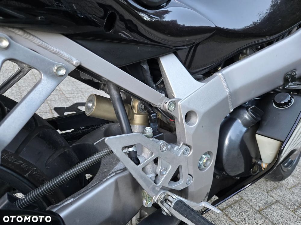 Kawasaki ZX - 23