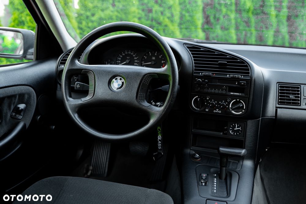 BMW Seria 3 - 26