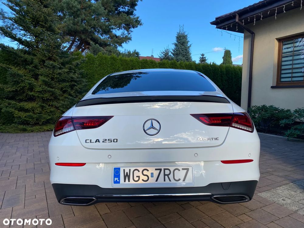Mercedes-Benz CLA 250 4-Matic 7G-DCT - 6