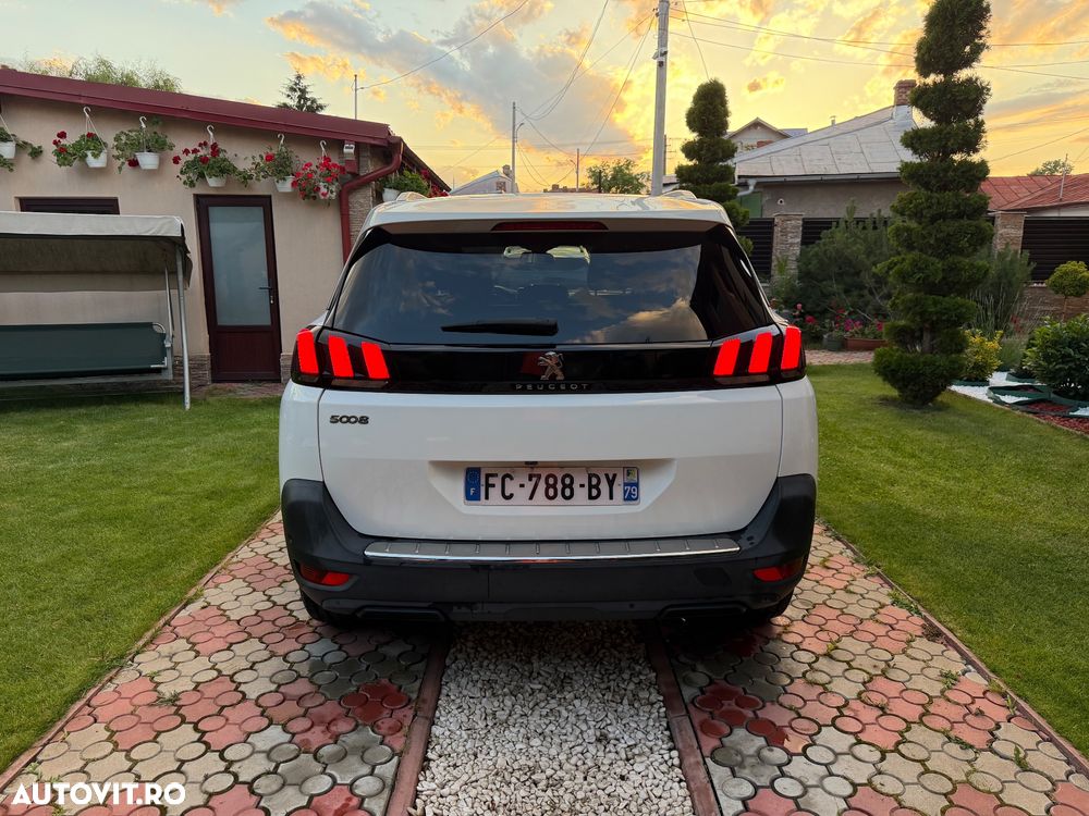 Peugeot 5008 - 16