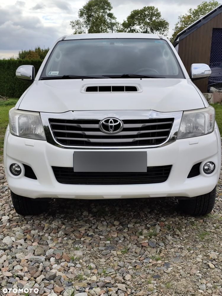 Toyota Hilux 3.0 D-4D SR5-X - 2