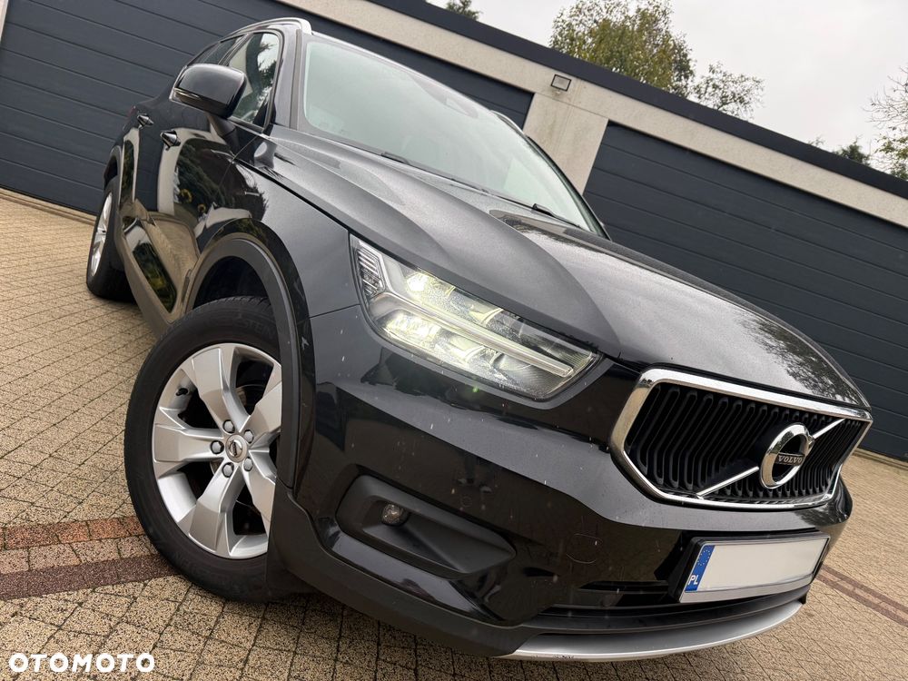 Volvo XC 40 T3 Geartronic Momentum Pro - 2