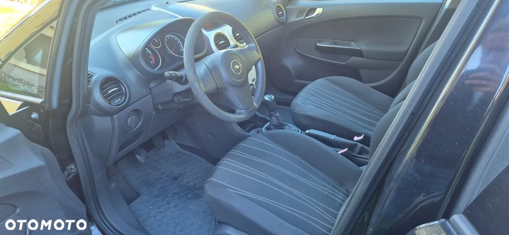 Opel Corsa - 7