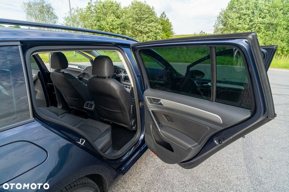 Volkswagen Golf 2.0 TDI BMT Comfortline EU6 - 29