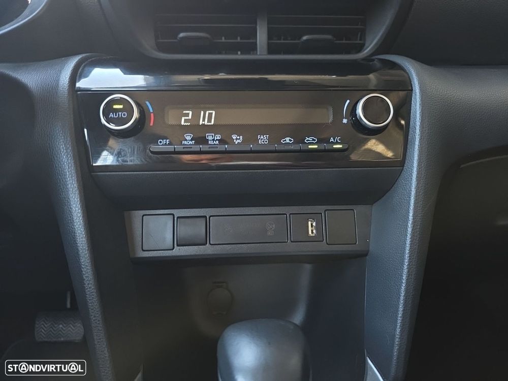 Toyota Yaris Cross 1.5 HDF Comfort Plus - 21