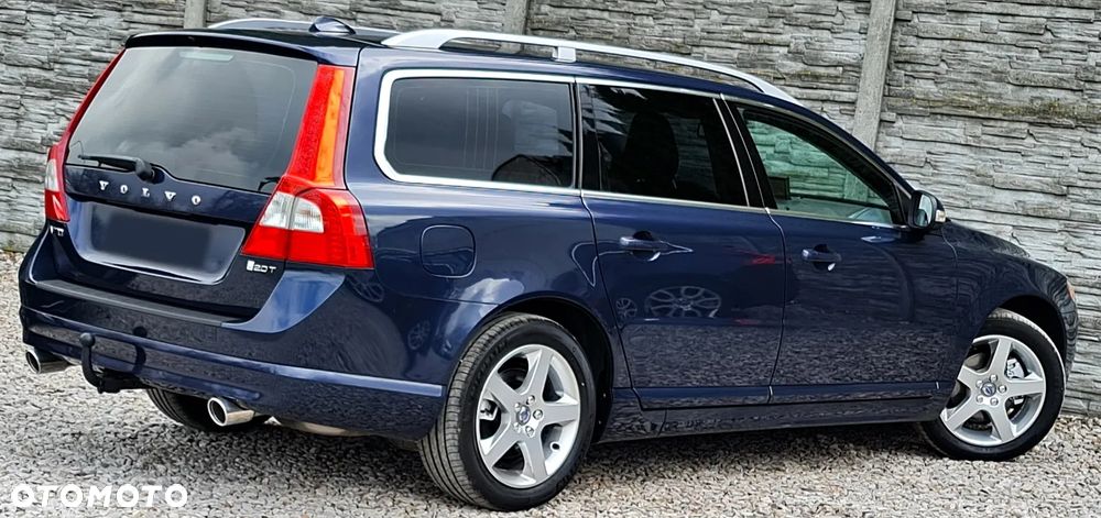Volvo V70 2.0T Summum - 14