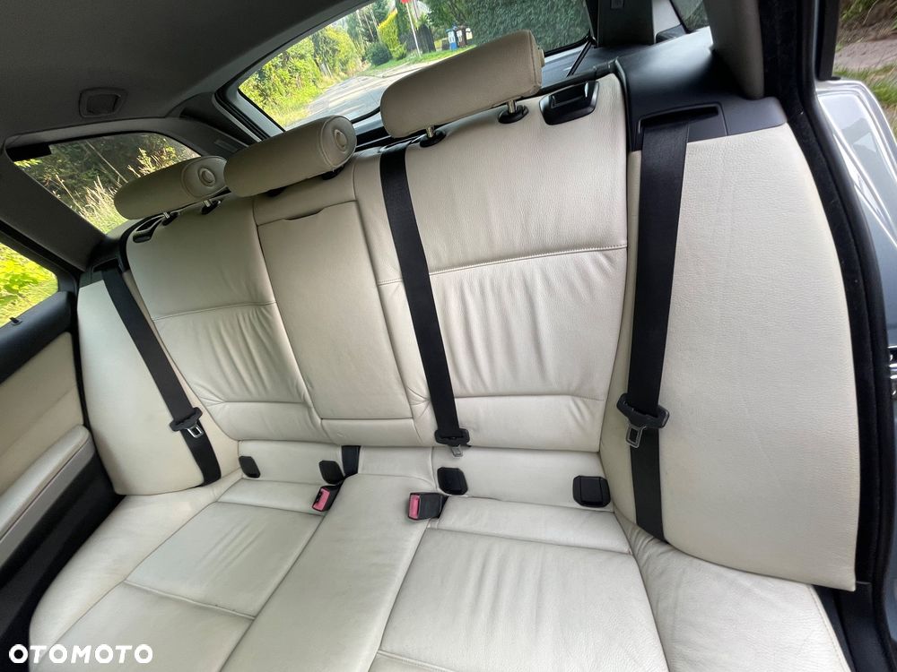 BMW Seria 3 320d - 7