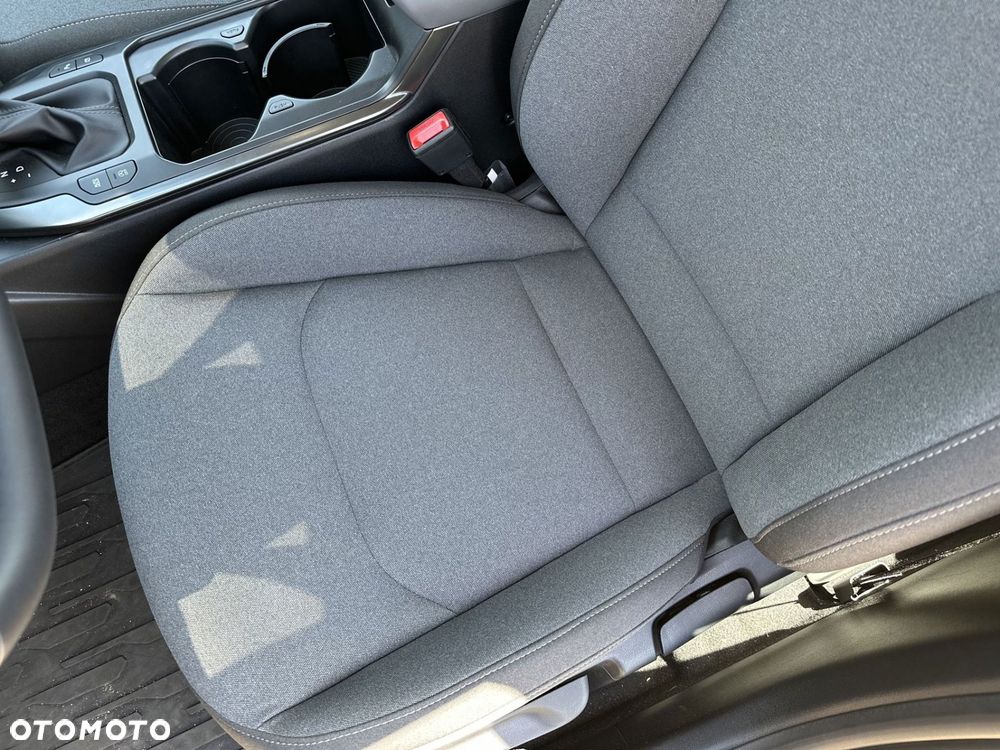 Kia K4 1.6 T-GDI M - 12