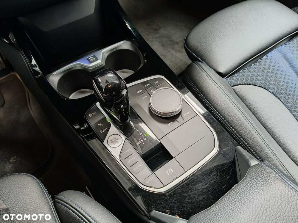 BMW Seria 1 118i GPF M Sport - 41