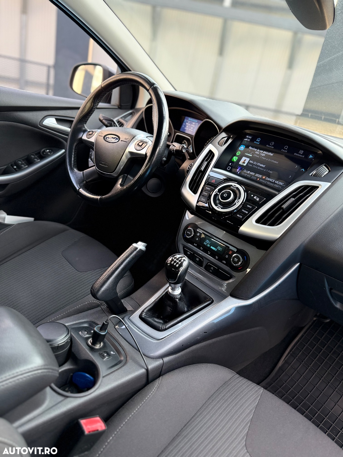 Ford Focus 1.6 TDCi DPF Start-Stopp-System SYNC Edition - 7