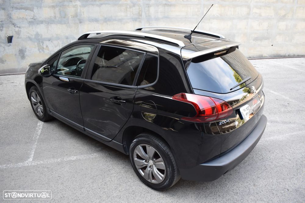 Peugeot 2008 1.6 BlueHDi Style - 30