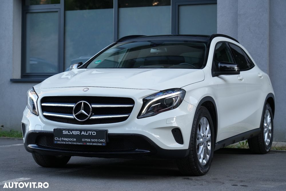 Mercedes-Benz GLA 200 (CDI) d 4Matic 7G-DCT AMG Line - 3