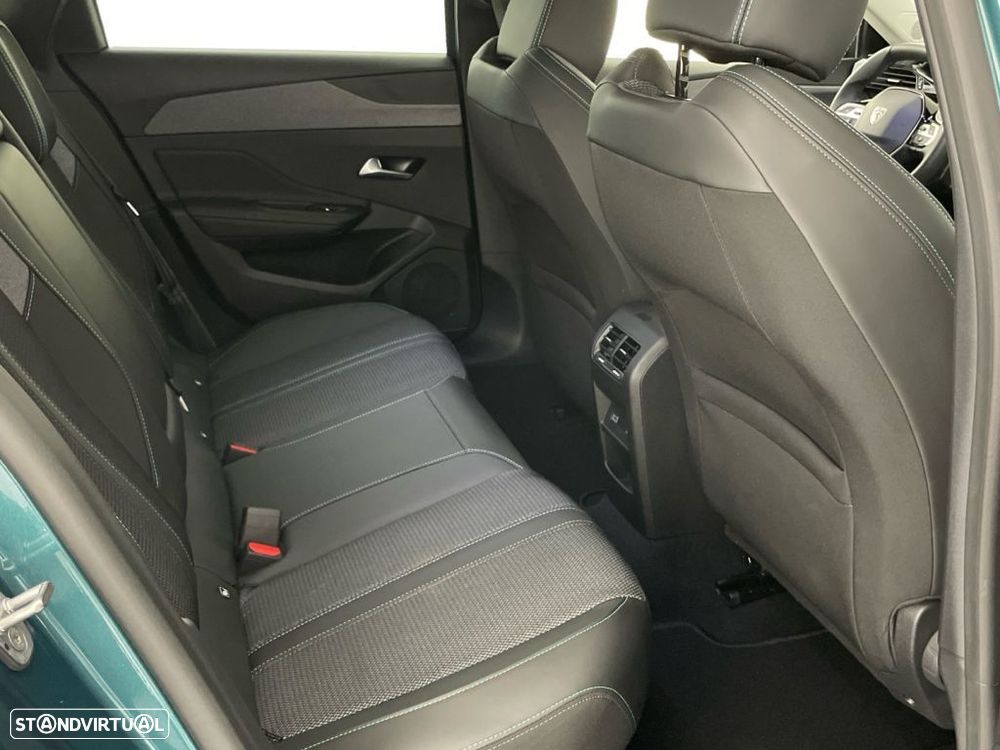Peugeot 308 SW 1.5 BlueHDi Allure EAT8 - 23
