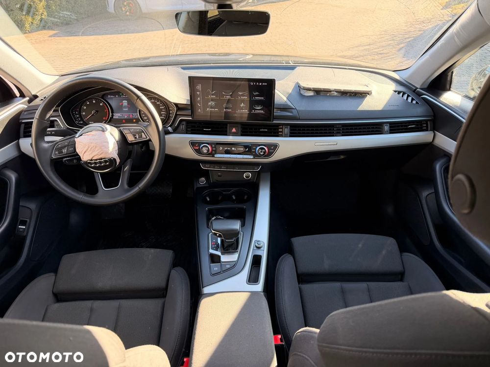 Audi A4 Limousine 40 TFSI quattro S tronic - 8