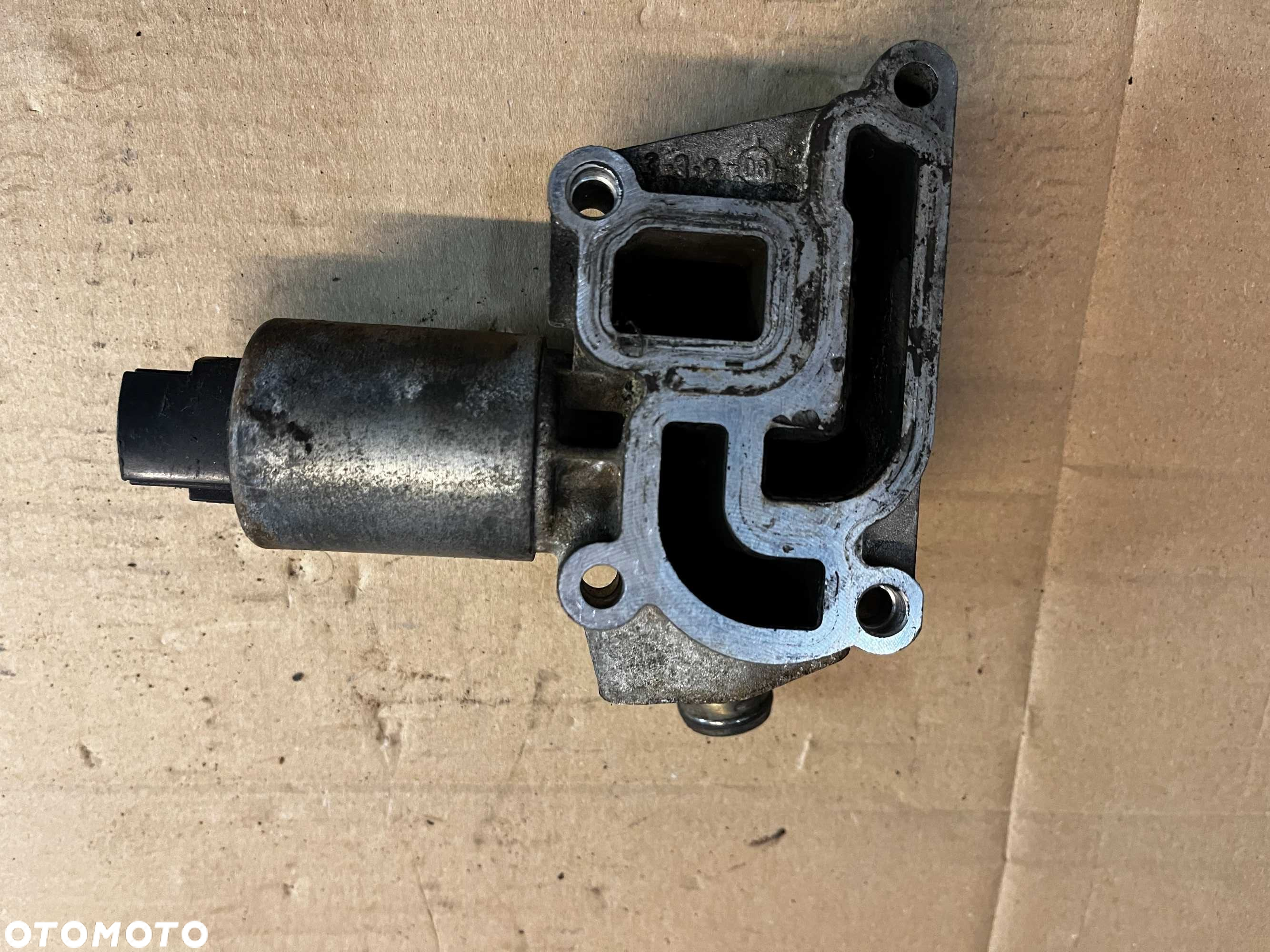 Zawór EGR 1.0 VTi PSA Peugeot Citroen - 2