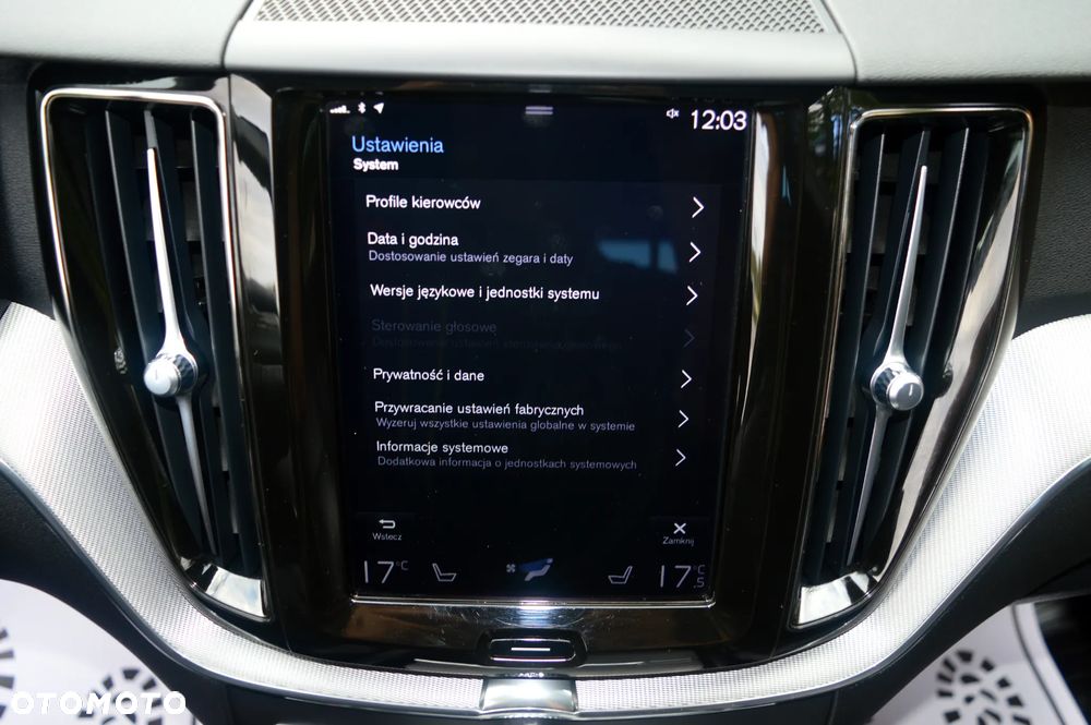 Volvo XC 60 B4 D AWD Geartronic RDesign - 29