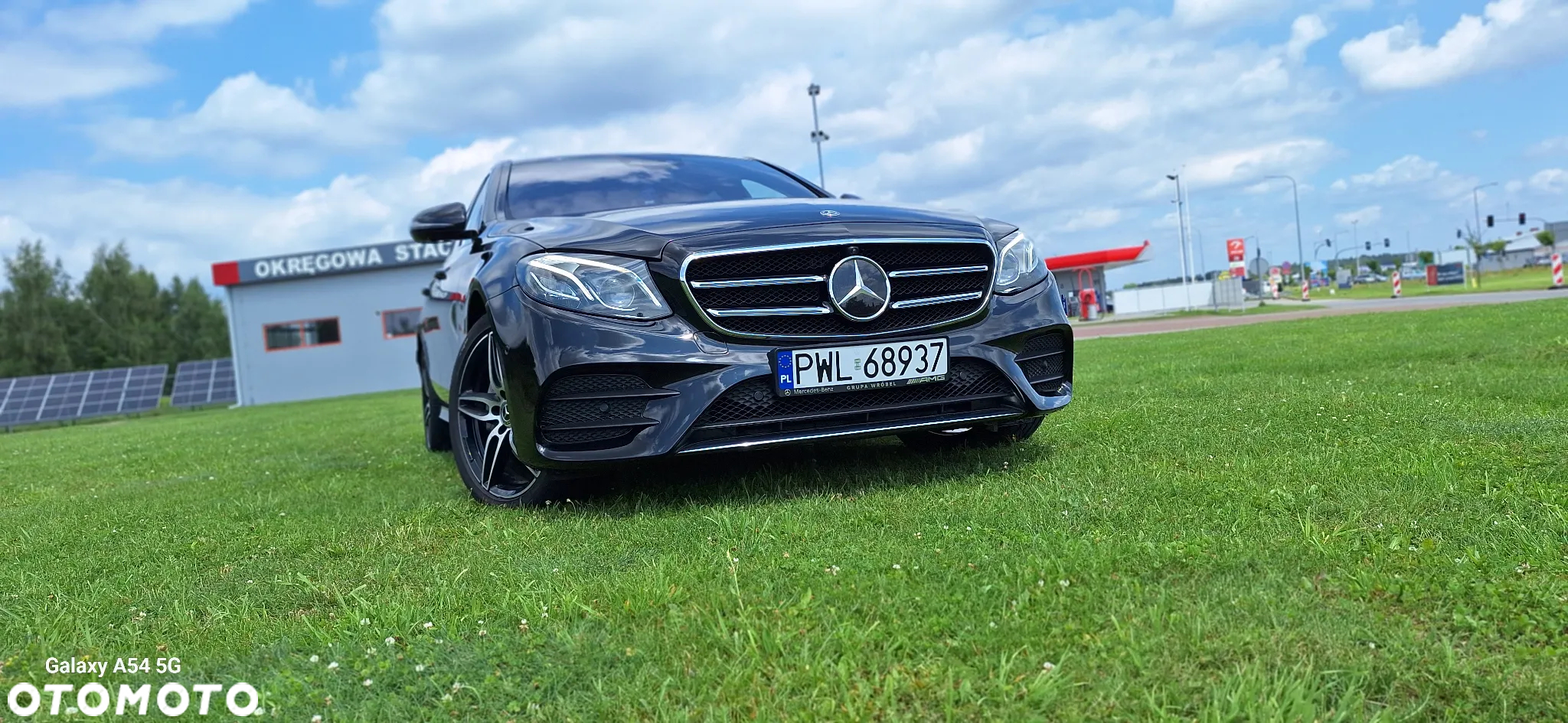 Mercedes-Benz Klasa E 220 d 4Matic 9G-TRONIC AMG Line - 8