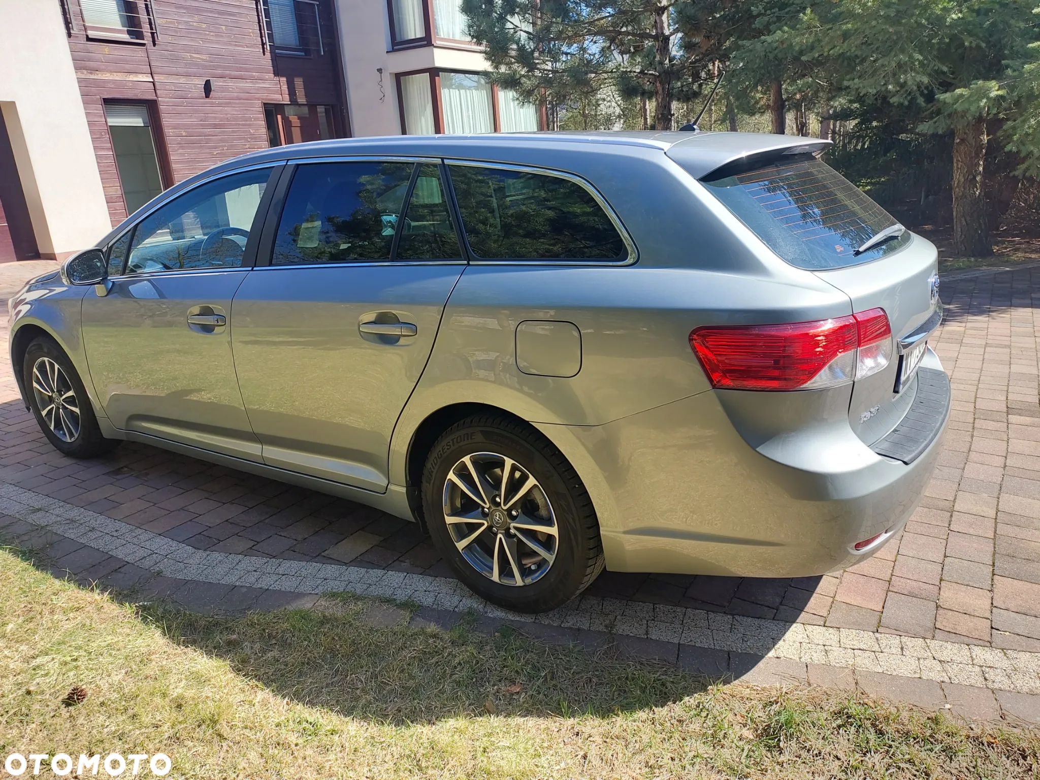 Toyota Avensis 1.8 Business Edition - 11
