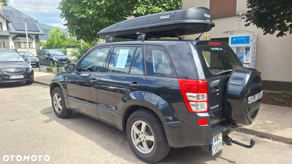Suzuki Grand Vitara 2.7 V6 Premium - 6