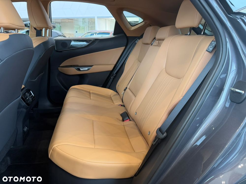 Lexus NX 350h Prestige 2WD - 12