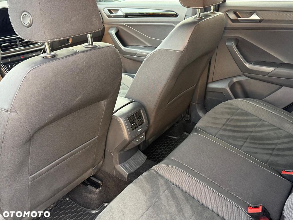 Volkswagen T-Roc 1.5 TSI Style DSG - 16