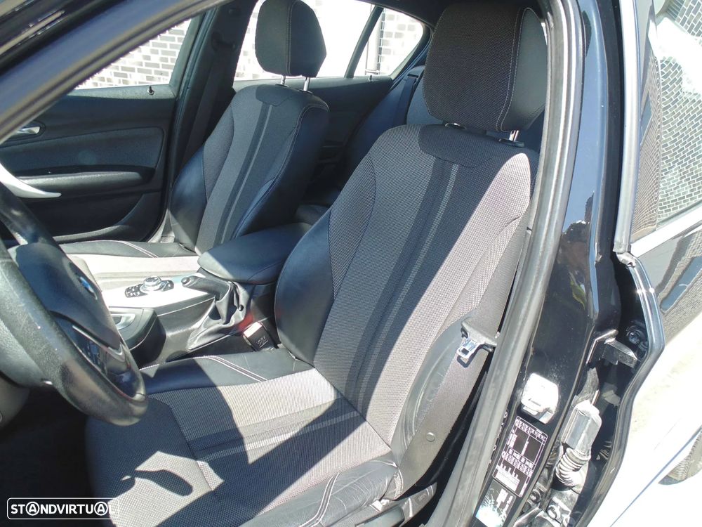 BMW 116 d Line Urban Auto - 22