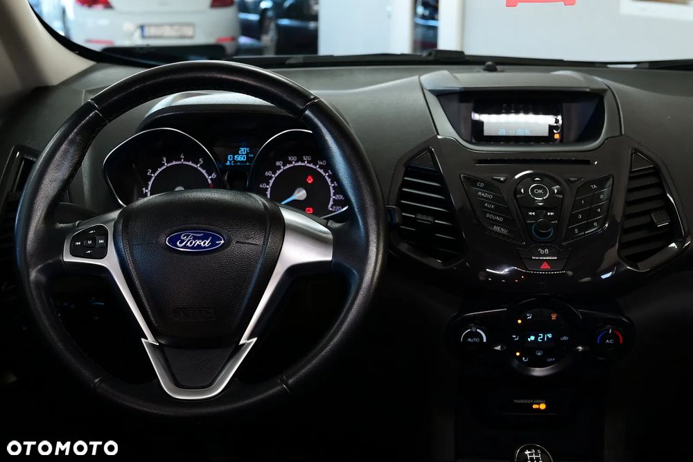 Ford EcoSport 1.0 EcoBoost TITANIUM - 25