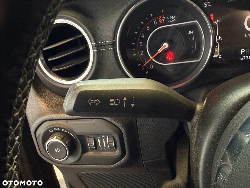 Jeep Wrangler - 29