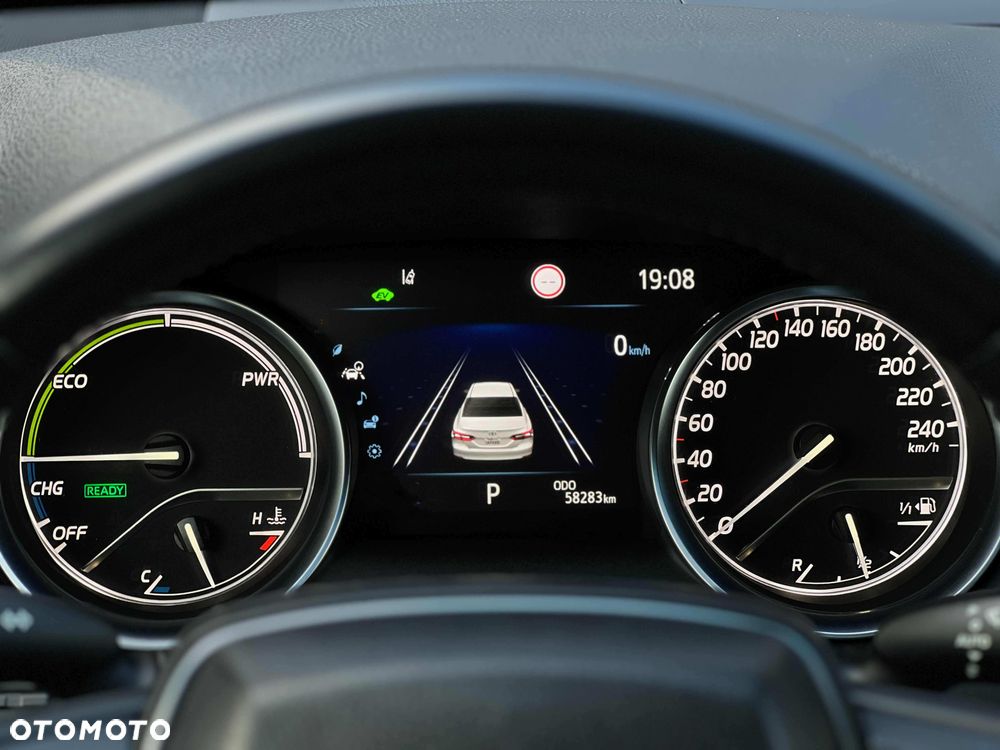 Toyota Camry 2.5 Hybrid Comfort CVT - 25