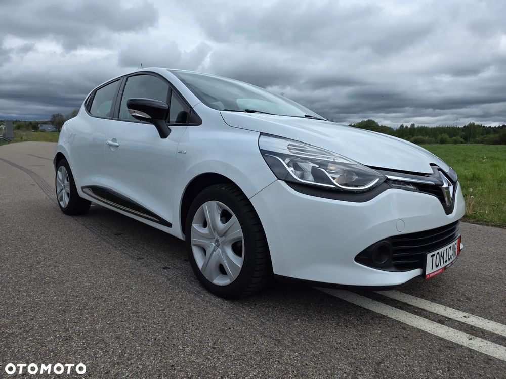 Renault Clio 1.2 16V 75 Limited - 5