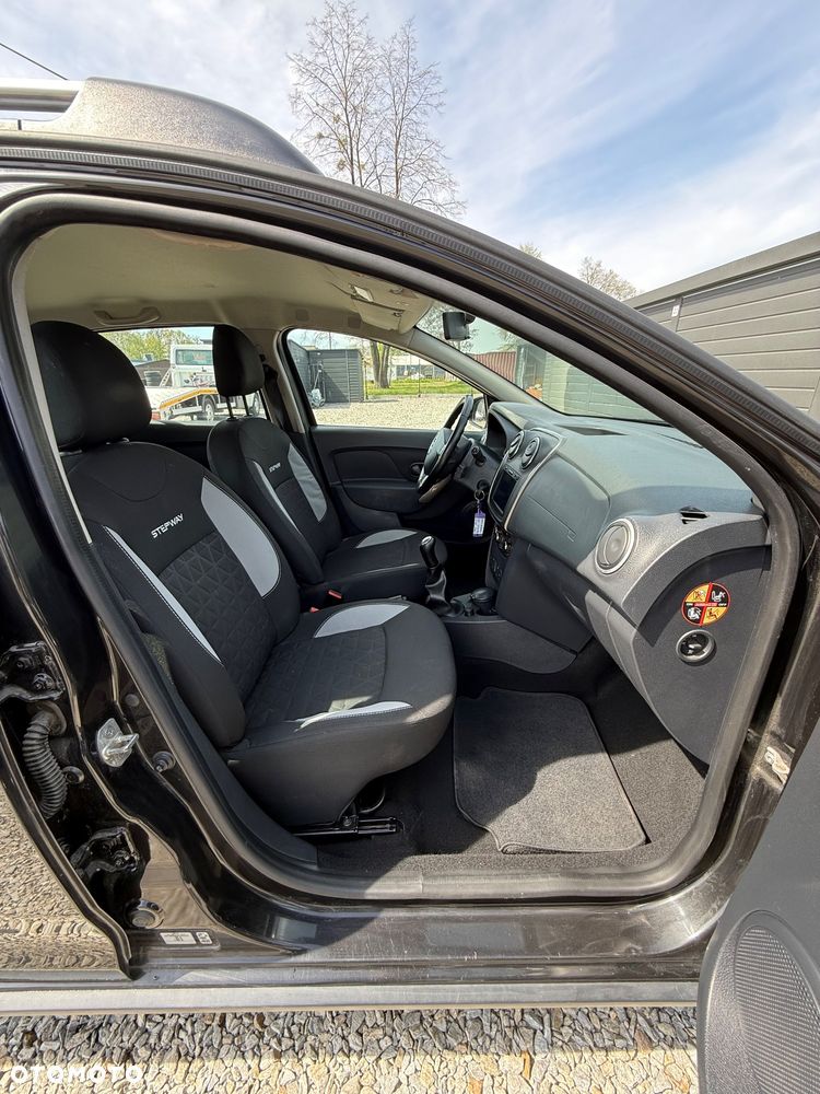Dacia Sandero Stepway TCe 90 (S&S) Prestige - 18