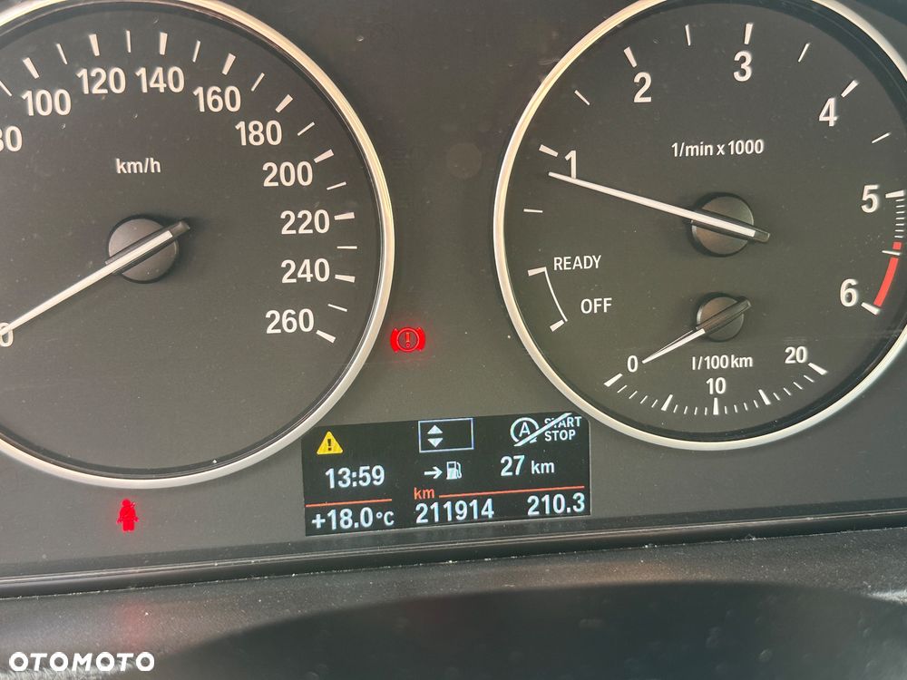 BMW 3GT 318d Luxury Line - 11
