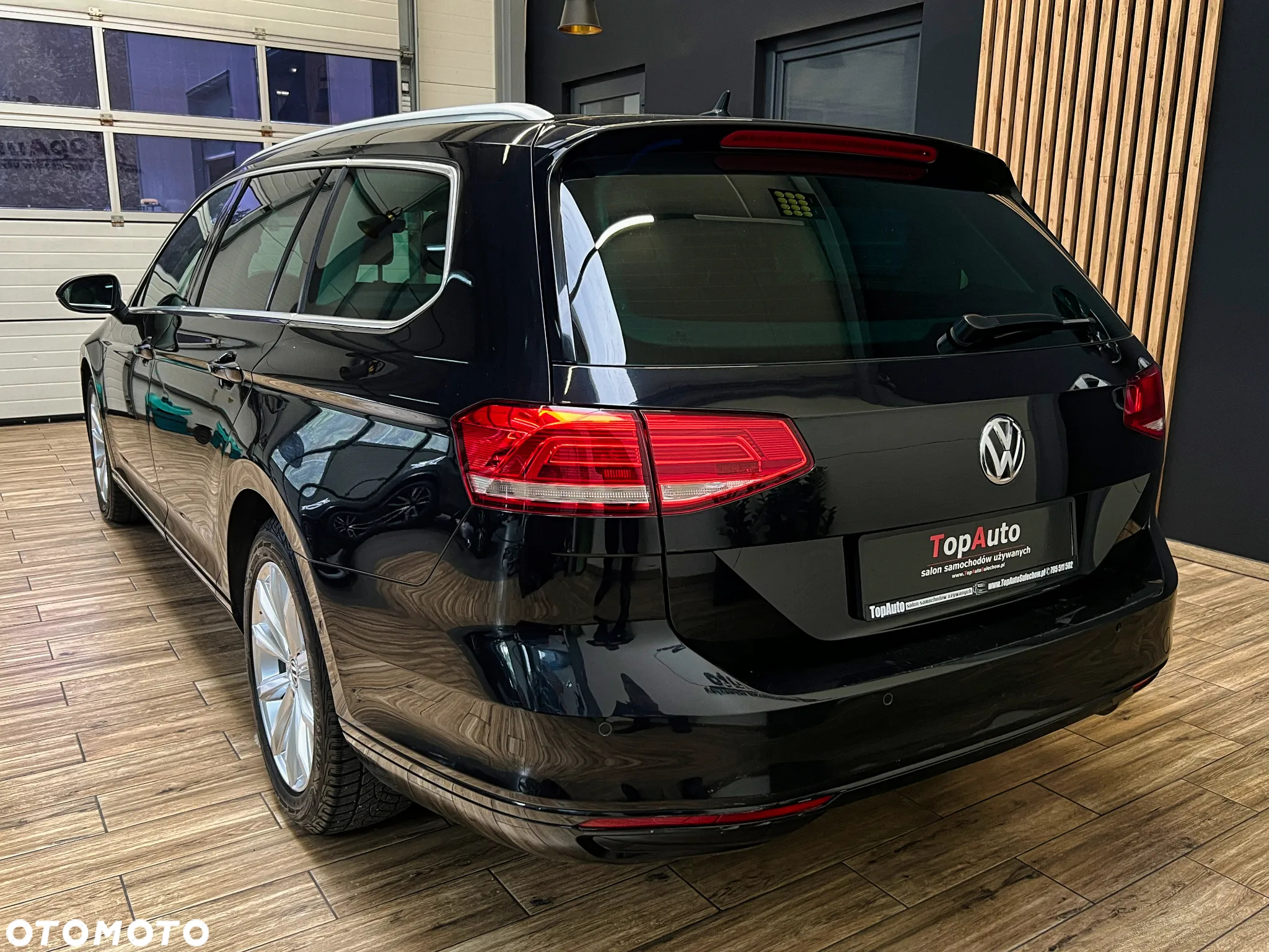 Volkswagen Passat Variant 2.0 TDI DSG (BlueMotion Technology) Comfortline - 11