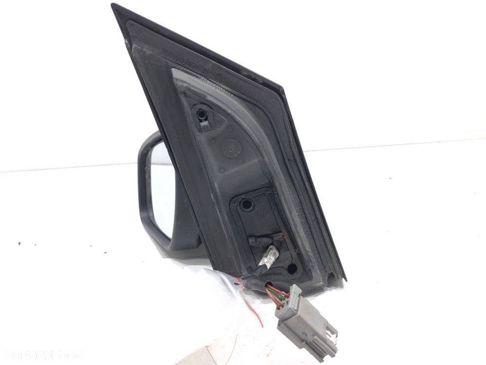 LUSTERKO LEWY  FORD FOCUS II Turnier (DA_, FFS, DS) 2004 - 2012 1.6 Ti 85 kW [115 KM] benzyna 2004 - - 4