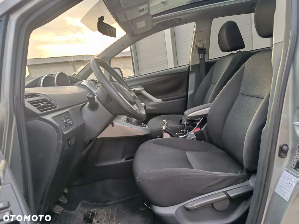 Toyota Verso 2.0 D-4D - 18