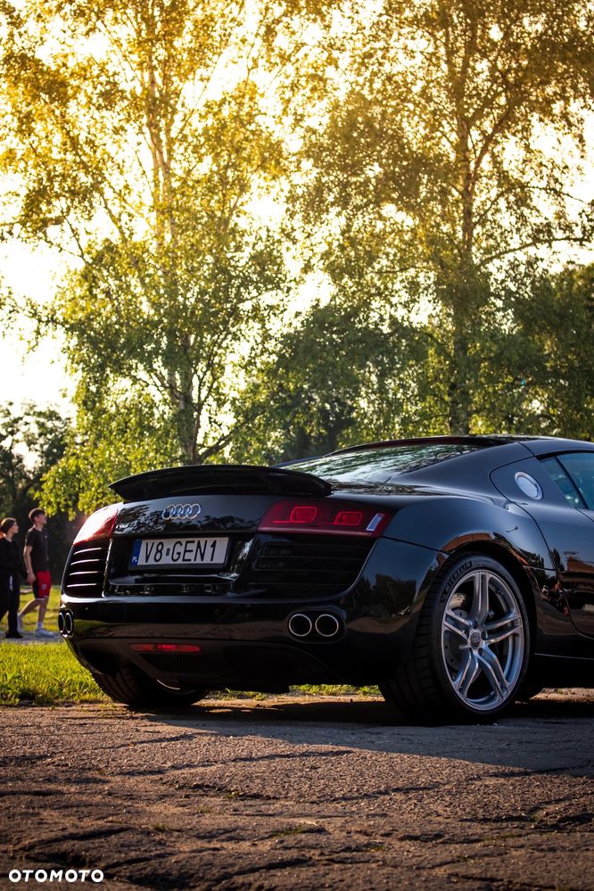 Audi R8 Coupé - 6