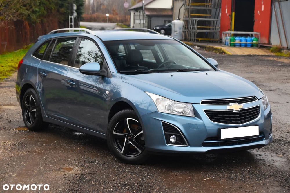 Chevrolet Cruze - 23