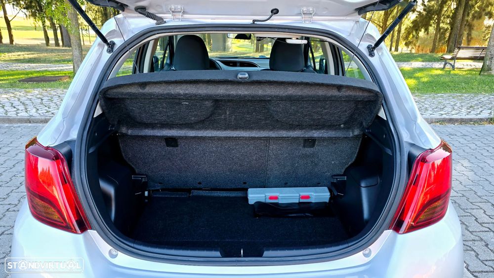 Toyota Yaris 1.0 VVT-i Comfort+P.Style - 36