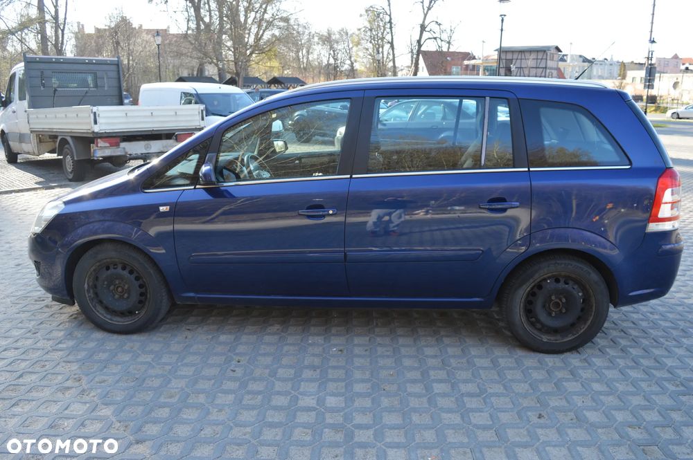 Opel Zafira 1.7 CDTI - 12