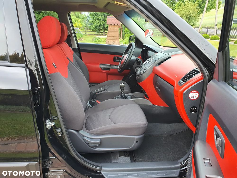 Kia Soul 1.6 CVVT Black Collection - 19