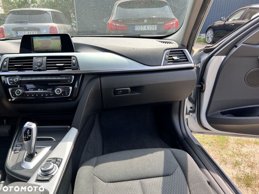 BMW Seria 3 316d Advantage - 12