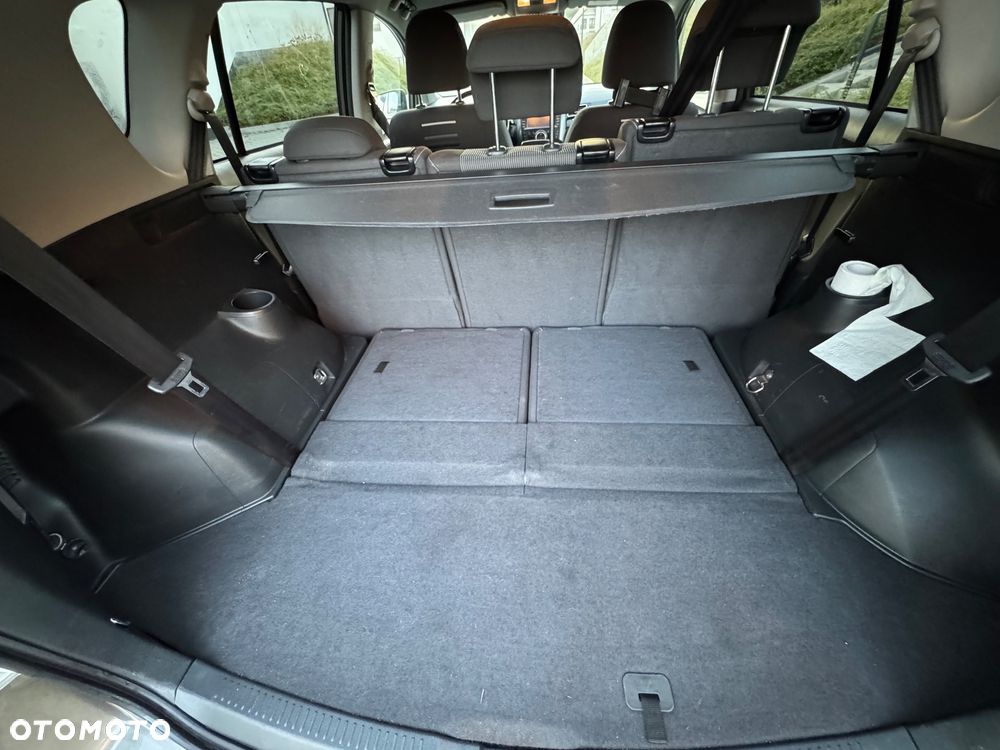 Toyota Verso 1.8 Premium 7os EU6 - 9