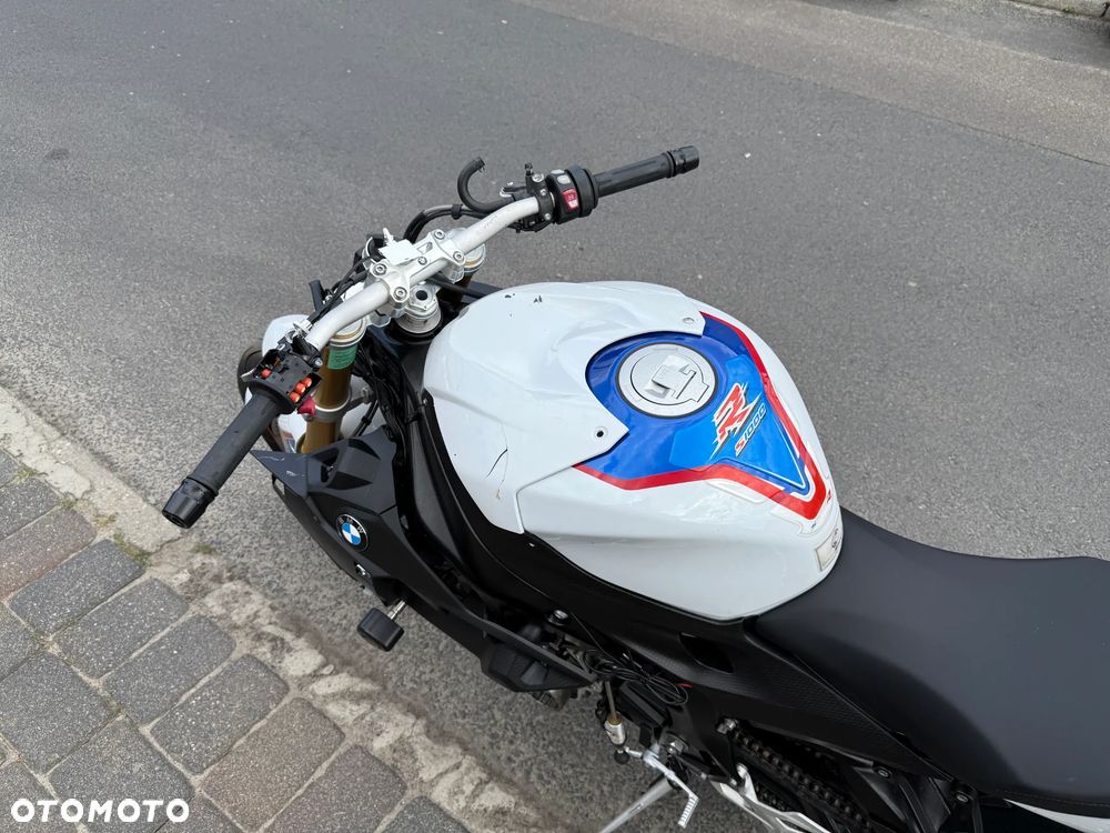 BMW S - 10