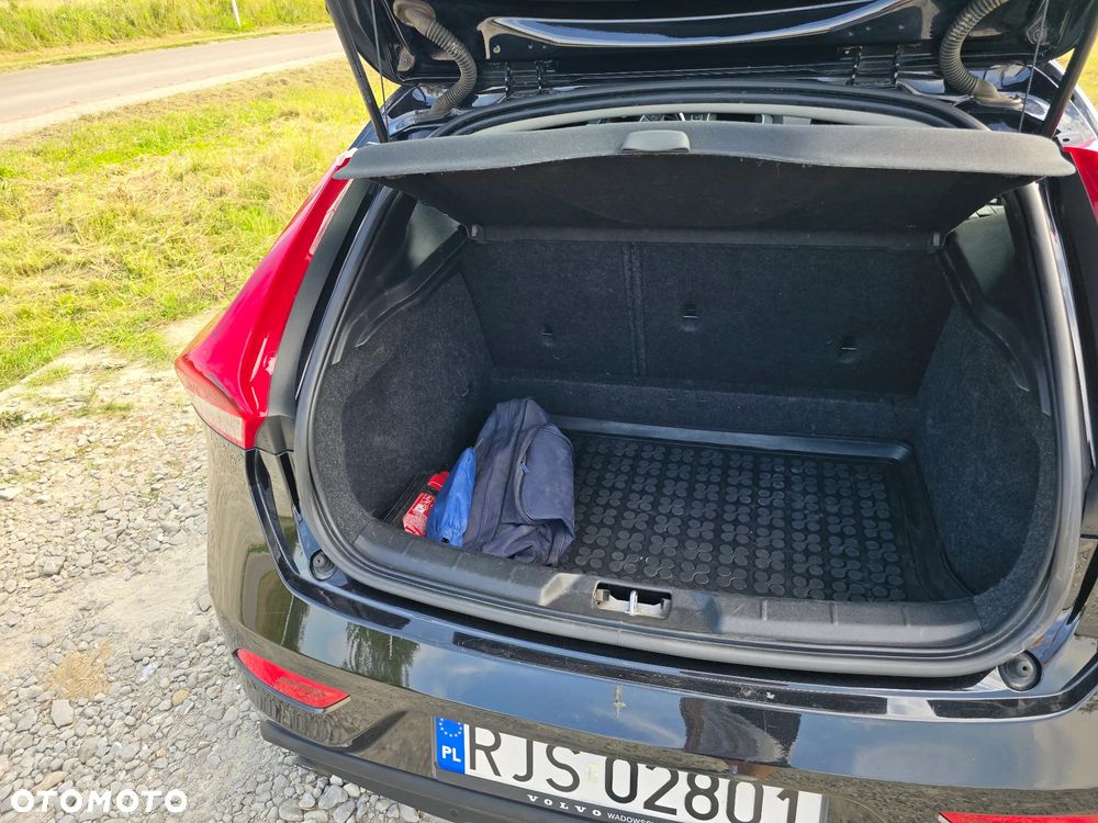 Volvo V40 T3 Drive-E Momentum - 6