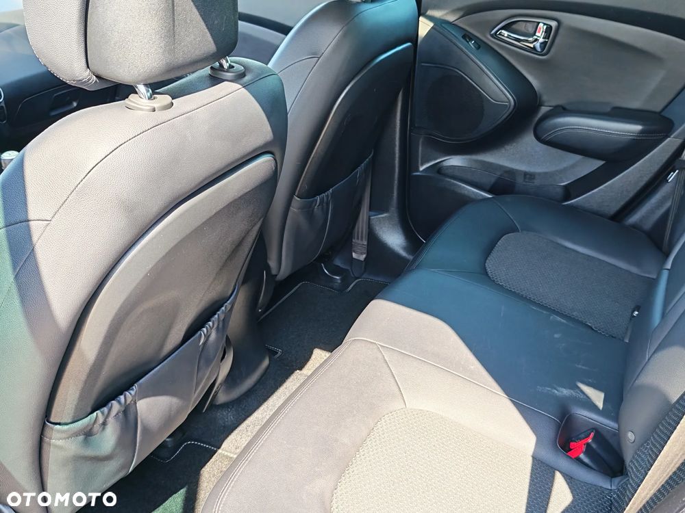 Hyundai ix35 2.0 2WD Comfort - 24