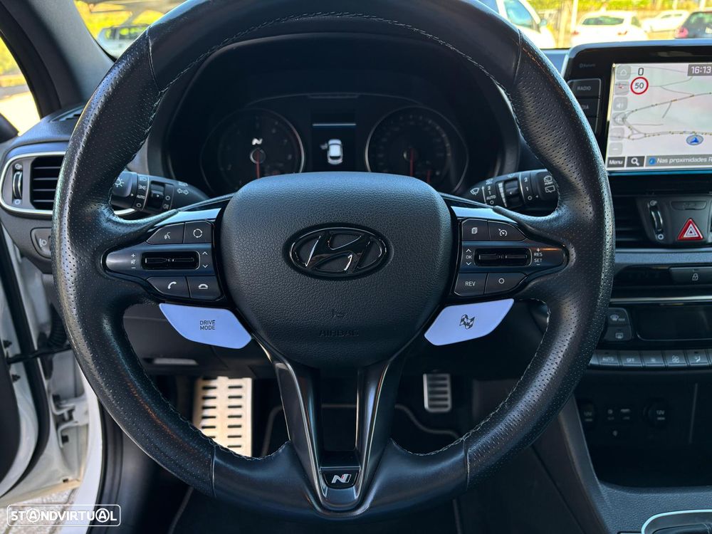 Hyundai i30 N 2.0 T-GDi Performance Pack - 10