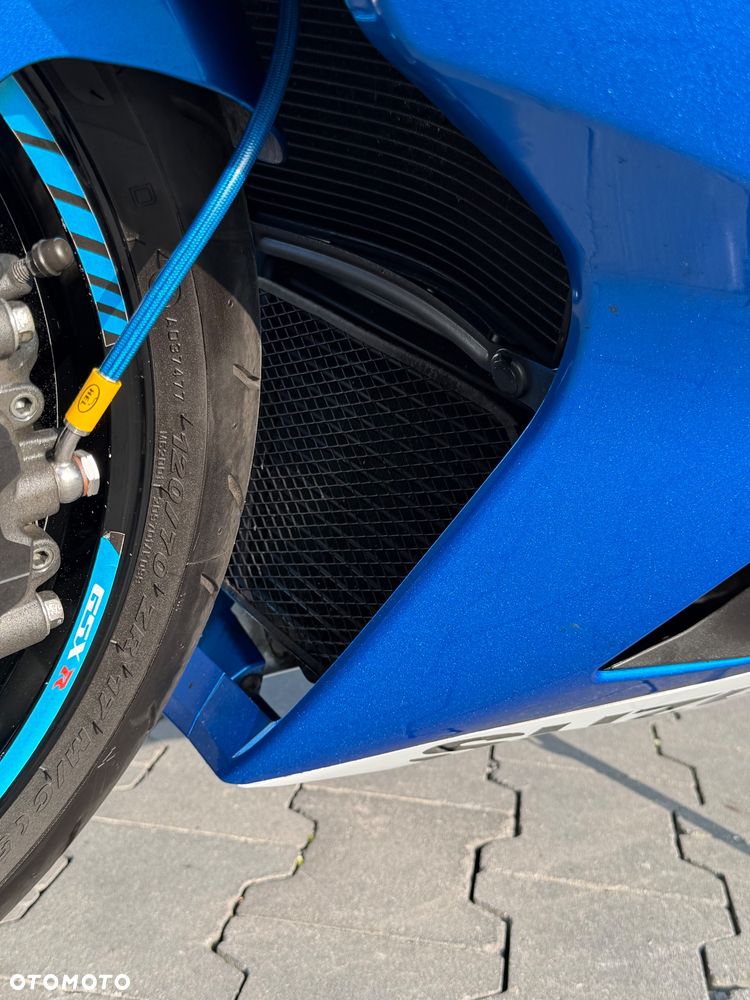 Suzuki GSX-R - 39