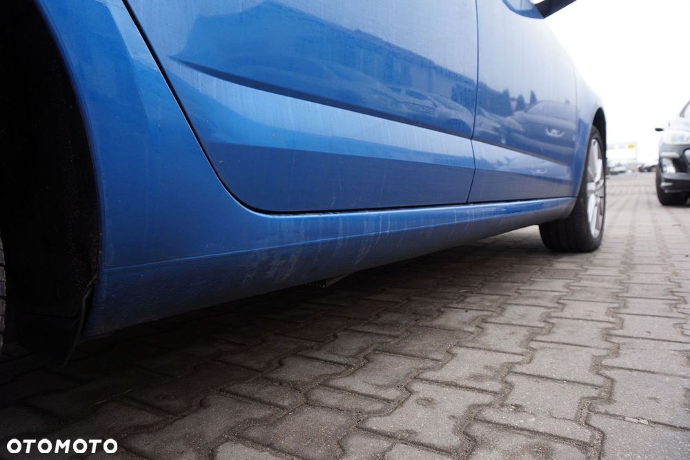 ĆWIARTKA PRÓG SŁUPEK PRAWY OCTAVIA III 5E5 KOMBI LF5W  SKODA 2012-2016 - 2