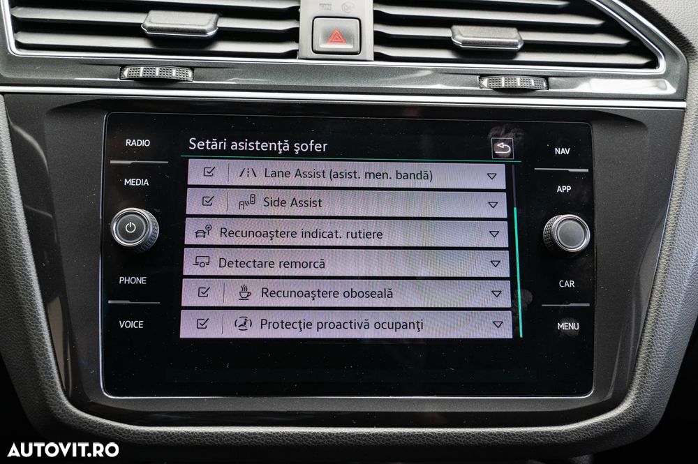 Volkswagen Tiguan 2.0 TDI SCR DSG Elegance - 17