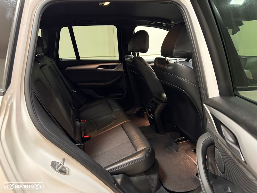 BMW X3 18 d sDrive xLine Auto - 34